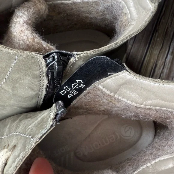 Remonte by Rieker Green Leather Dorndof Liv Side Zip Booties Women's Size 40 - Picture 6 of 6